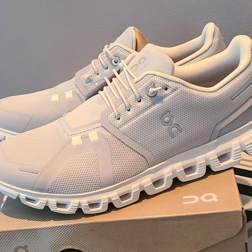 On Cloud  Cloud 6 women's size 10 - Picture 3 of 7